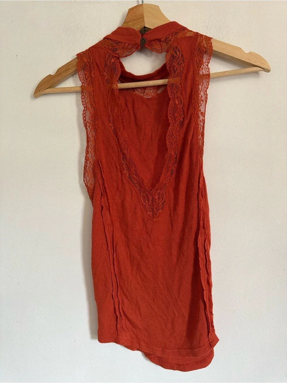 Sleeveless Lace Trim Tank Top - Rust Orange